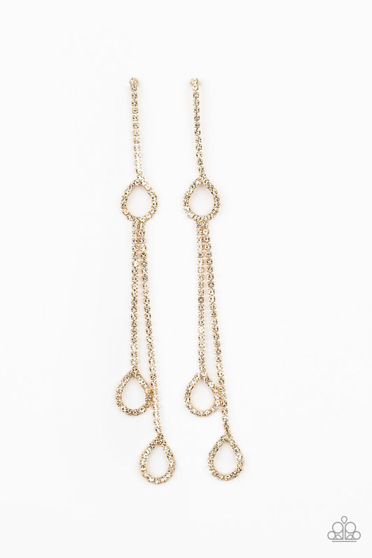 Chance of REIGN Gold Necklace Set